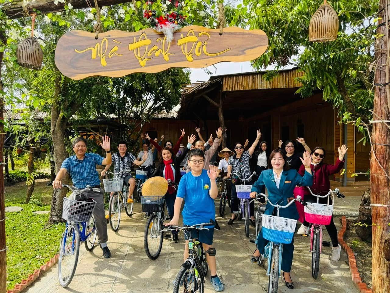 Đảo Xanh EcoFarm , Review Đắk Lắk , du lịch Đắk Lắk , check-in Đảo Xanh EcoFarm , giá vé Đảo Xanh EcoFarm , kinh nghiệm đi Đảo Xanh EcoFarm , trải nghiệm khách hàng tại Đảo Xanh EcoFarm , ẩm thực Tây Nguyên ,